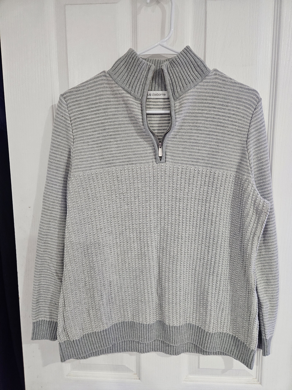 Liz Claiborne Gray Ribbed Half-Zip Pullover Sweater